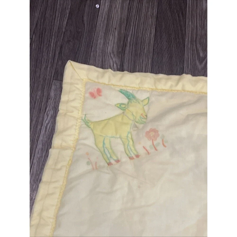 Homemade Baby comforter Quilt Crib Bedding Yellow Vintage Animals